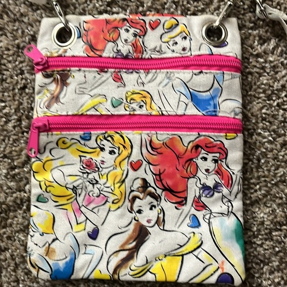 Disney princess Crossbody Bag - Picture 2 of 6